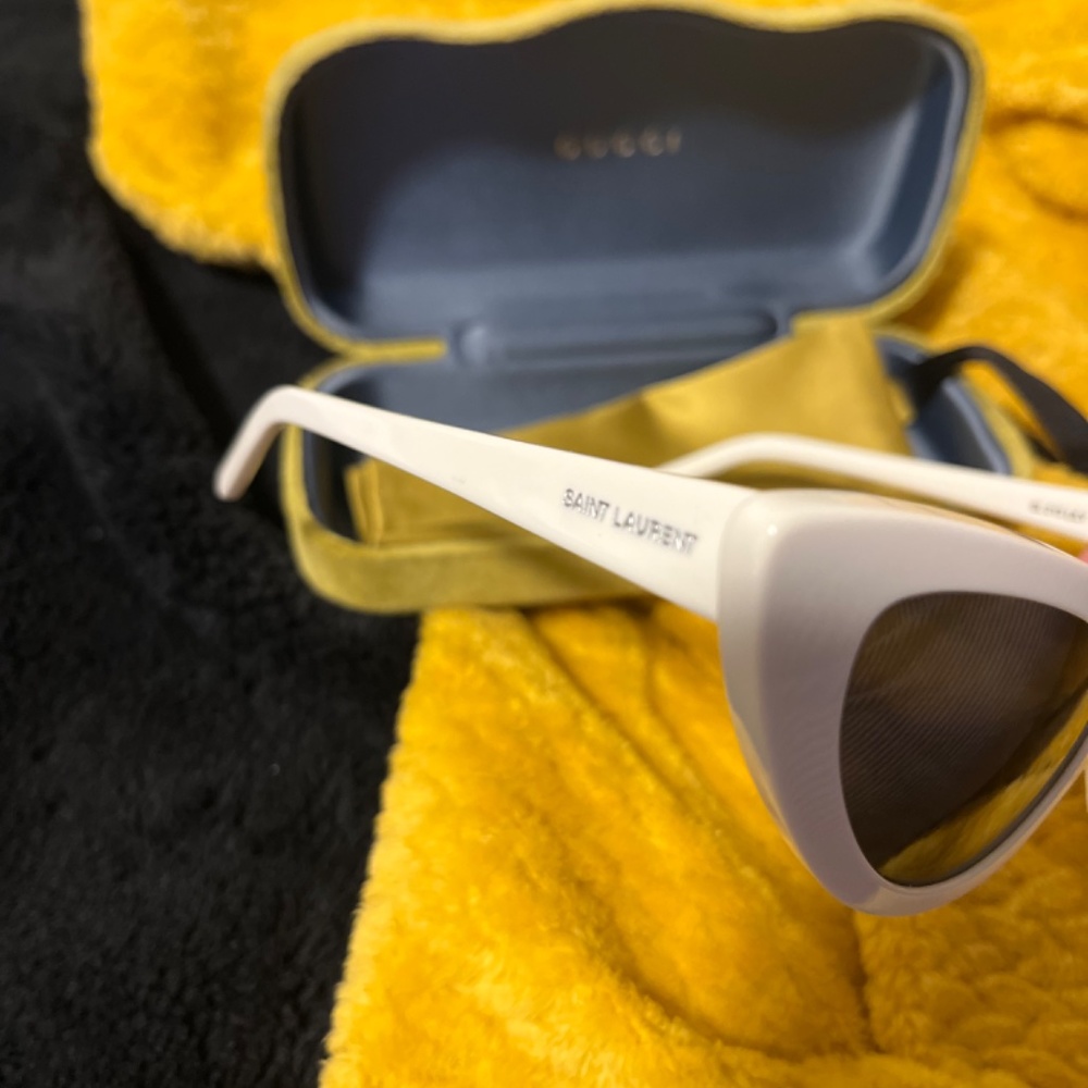 Saint Laurent white cat eye Sunglasses - Picture 4 of 6